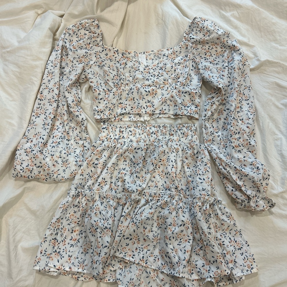 Floral Long Sleeve Crop Top and Skirt Set